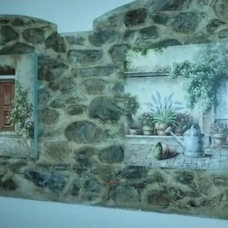 Casa Degli Artisti - Acquilotto * Carrara